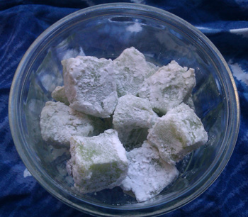 Pandan Flavour Chi-chi Dango mochi