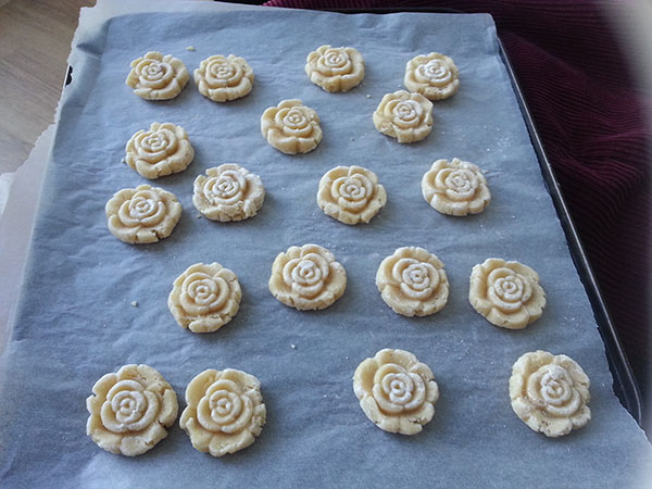 unbaked almond cookies